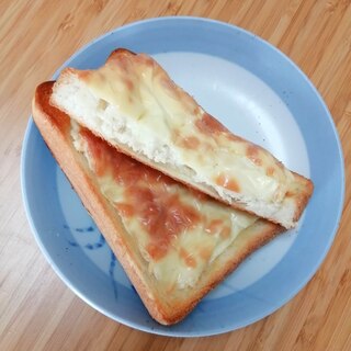 サラダチキン★チーズのせトースト